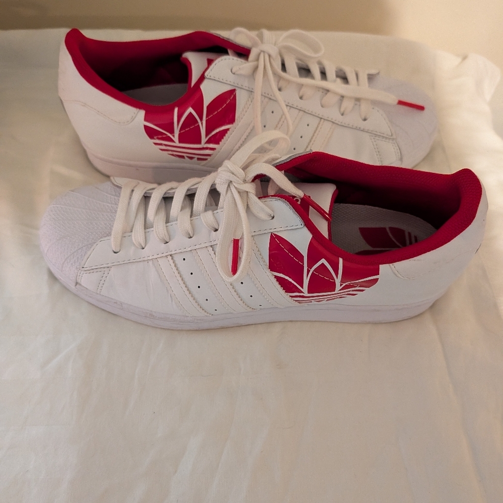 Adidas men's White/ Red Sneakers - Picture 3 of 5